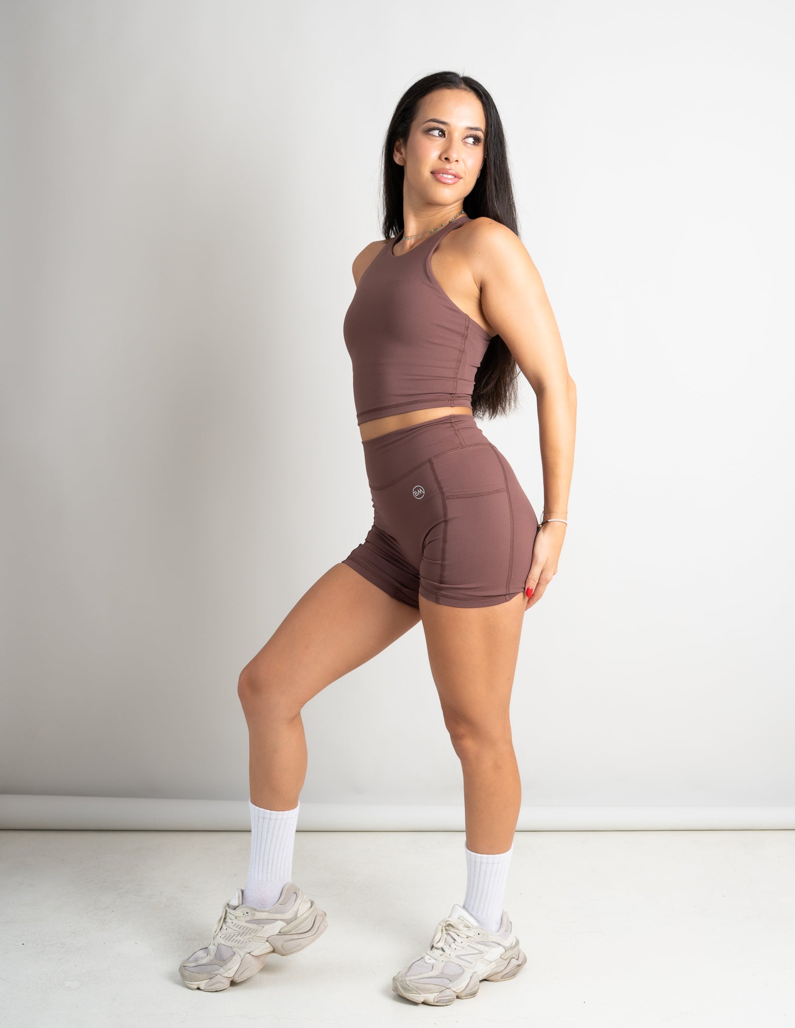 Flow Pocket Shorts - Mocha - Barmelle