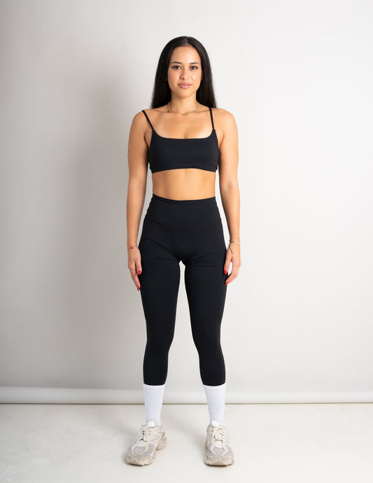 Essential Sports Bra - Black - Barmelle