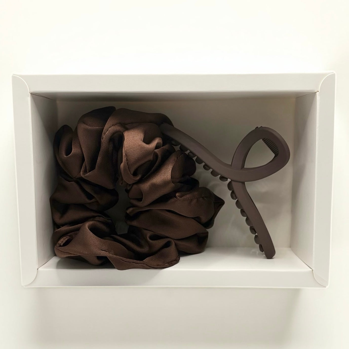 Barmelle Clip & Scrunchie Set – Mocha Edition